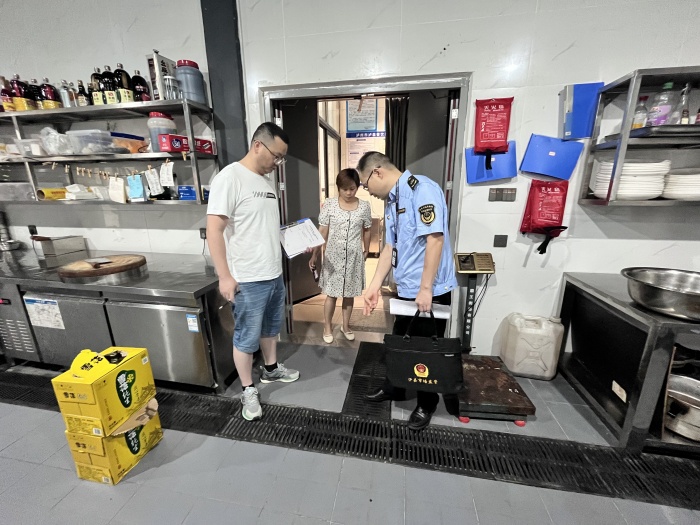 61b1139d5bc69413dd888602e5731dc_副本.jpg