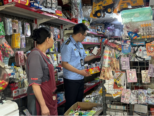 乐至县市场监管信息2025-114 乐至县市场监管局“三举措”推进秋季开学校园周边食品安全专项检查1188.png